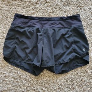 Lululemon shorts size 8